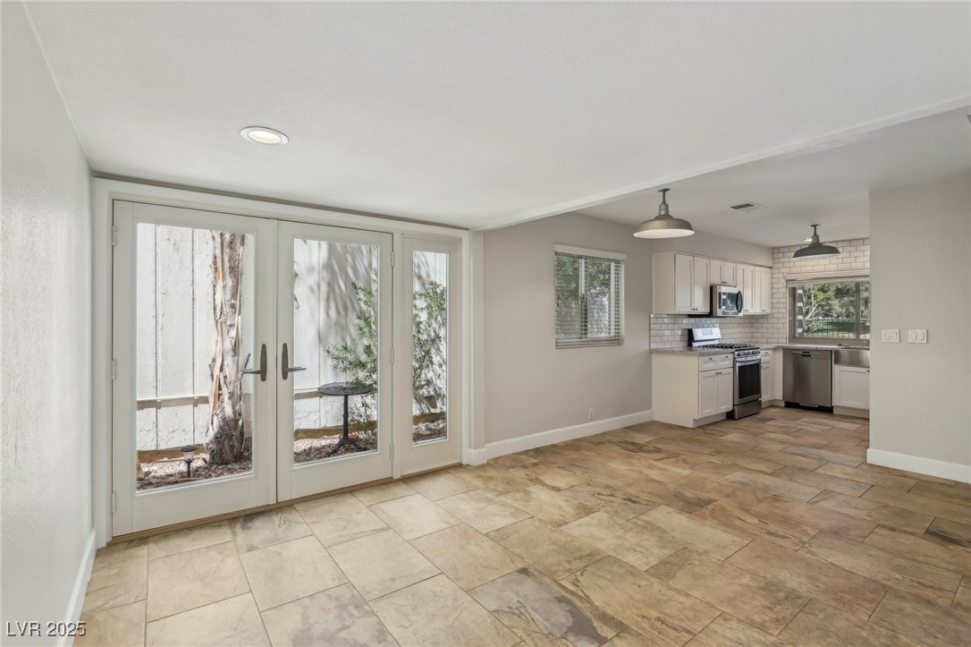 3177 Bel Air Drive