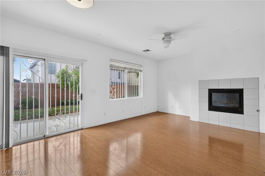 4871 Lionesse Court