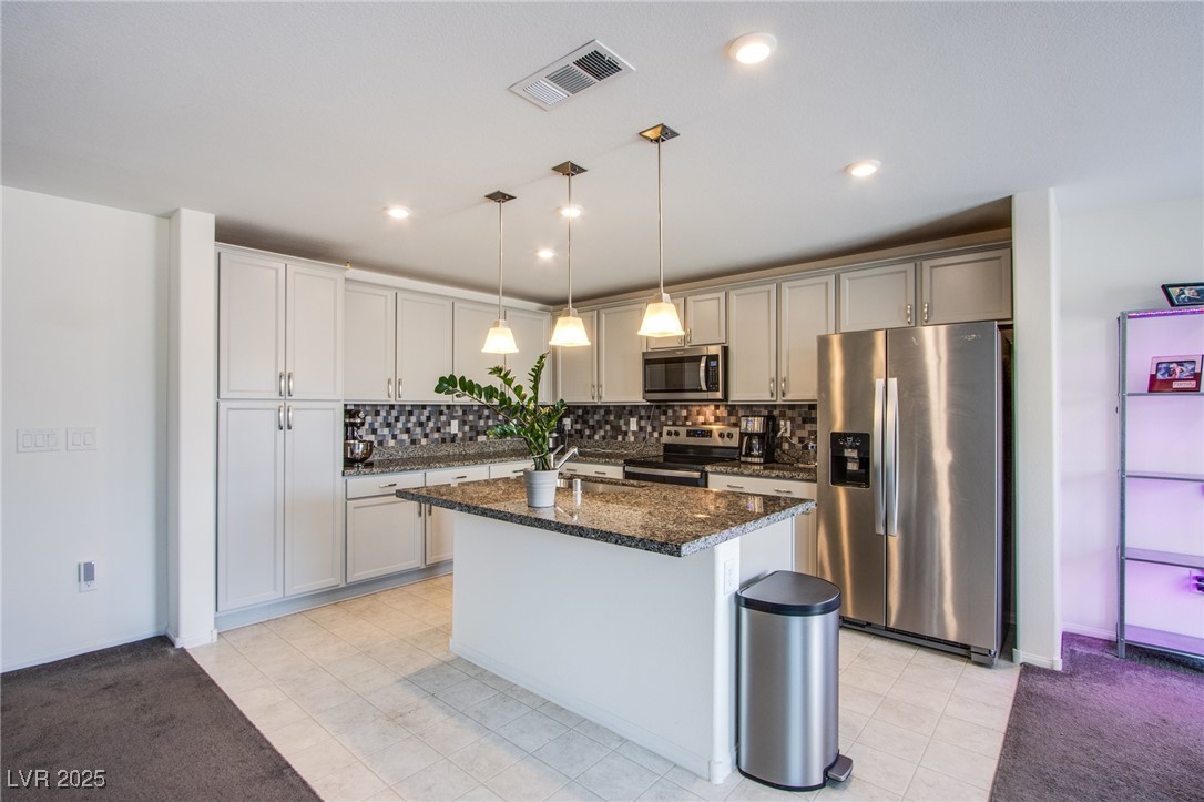 412 Horsetail Falls Street, Indian Springs, Nevada image 5