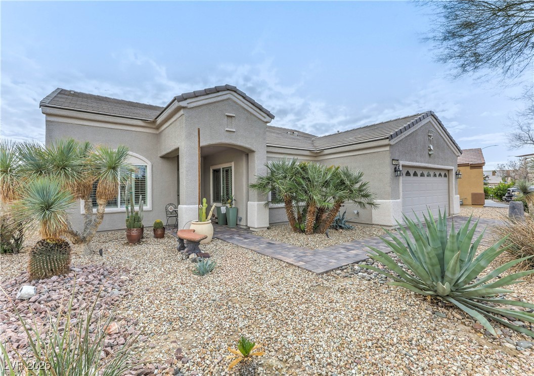 7436 Goosander Street