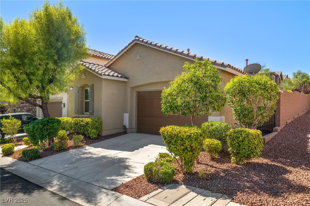 Las Vegas, Nevada 89166, United States, 3 Bedrooms Bedrooms, ,2 BathroomsBathrooms,Residential,Active,178744