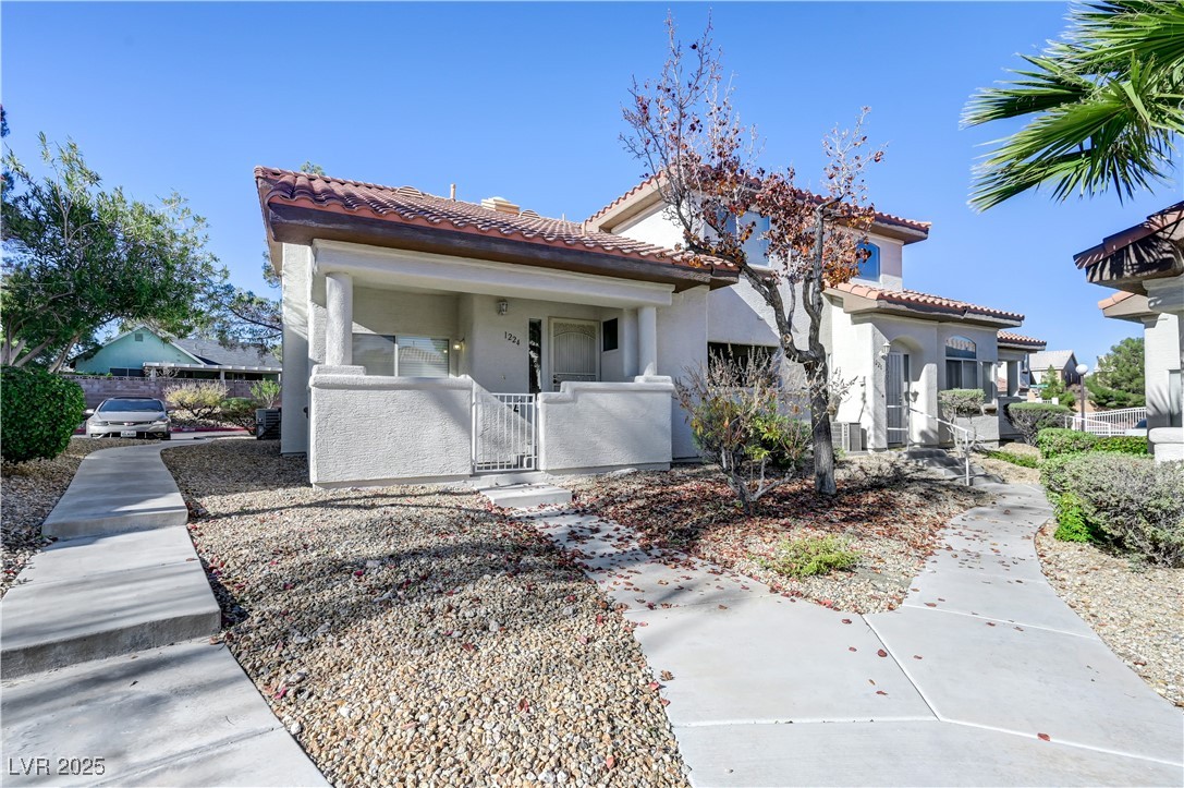 1224 Fascination Street