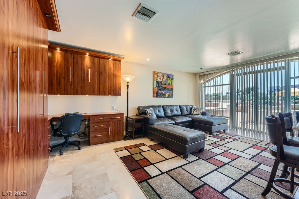 3111 Bel Air Drive Drive 201
