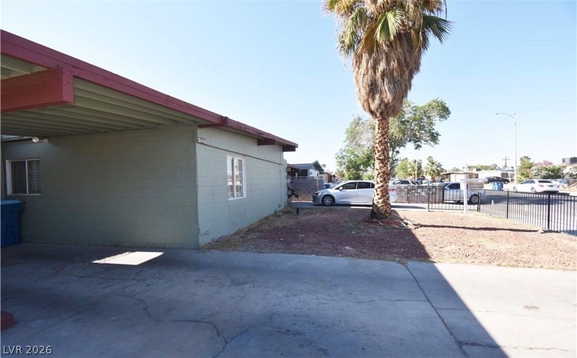 2400 Pardee Place