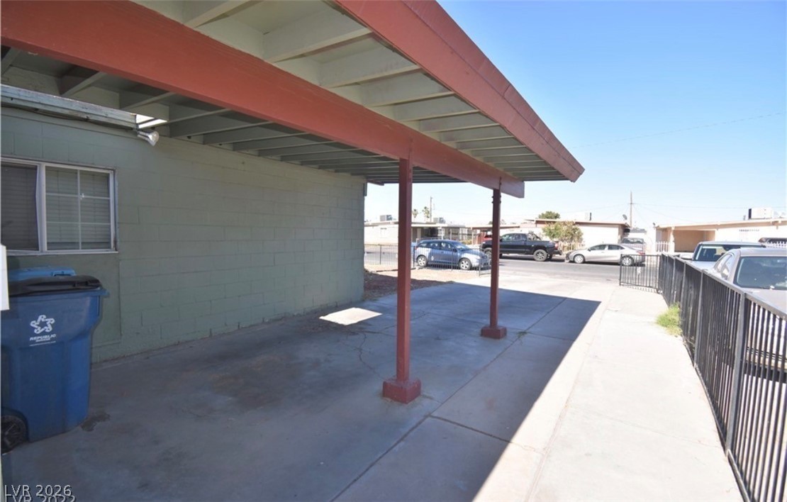 2400 Pardee Place