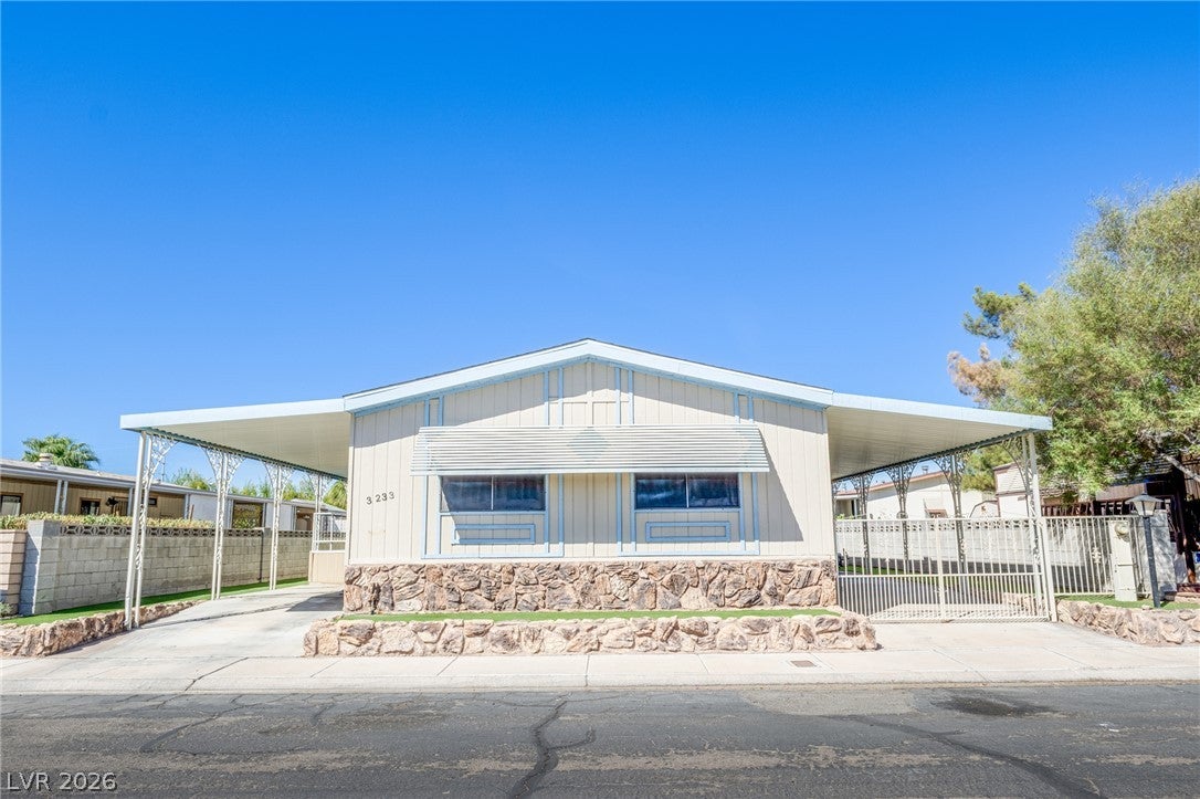 3233 Tularosa Lane
