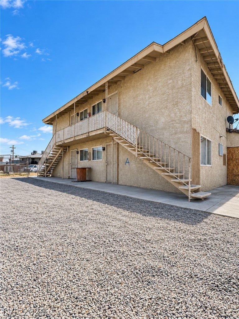 485 North Circle