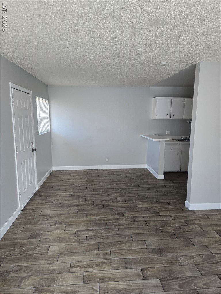 485 North Circle