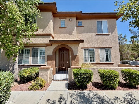Townhouse For Rent - 10211 Delray Beach Avenue #102<br/> Clark County, Las Vegas, NV 89129