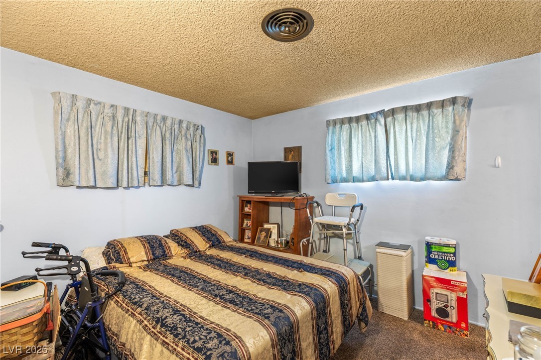 Las Vegas, Nevada 89102, United States, 4 Bedrooms Bedrooms, ,2 BathroomsBathrooms,Residential,Active,228072