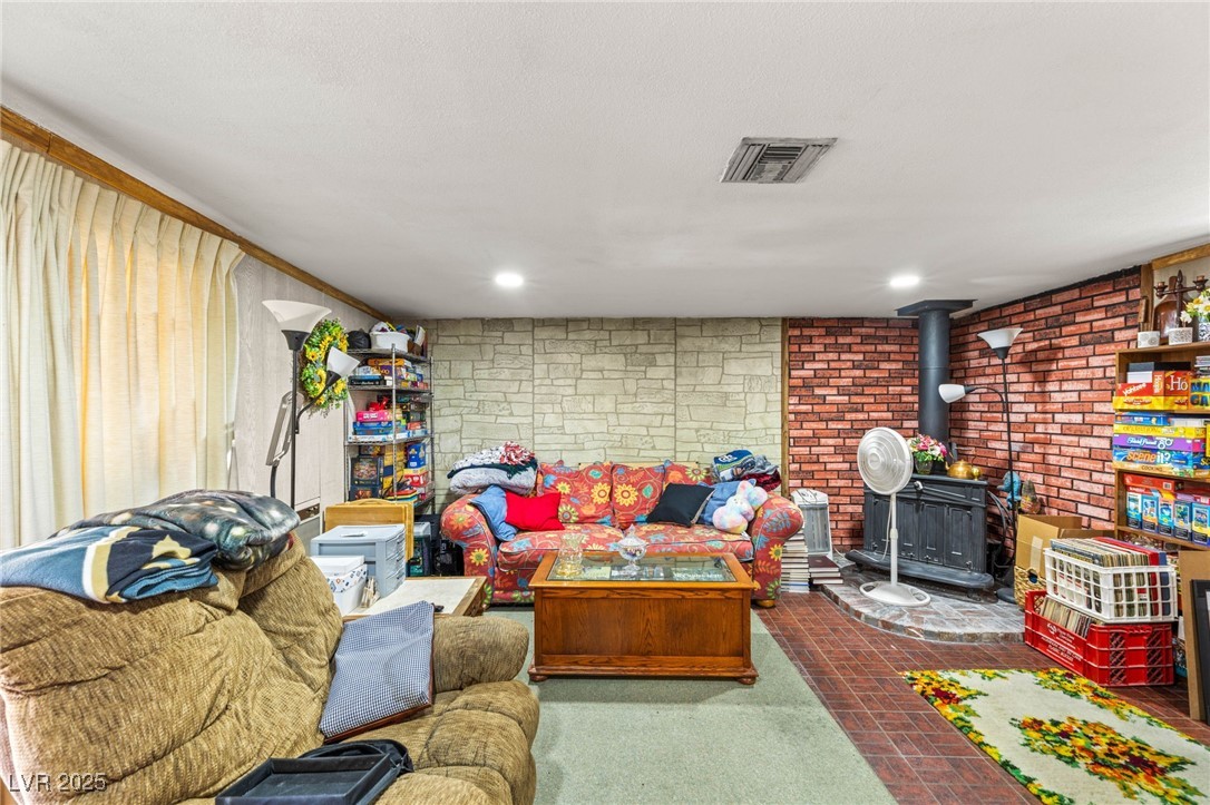 Las Vegas, Nevada 89102, United States, 4 Bedrooms Bedrooms, ,2 BathroomsBathrooms,Residential,Active,228072