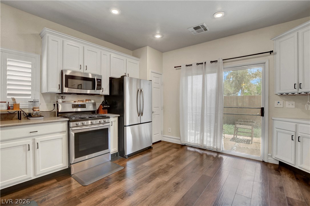 9498 Oro Bullion Street