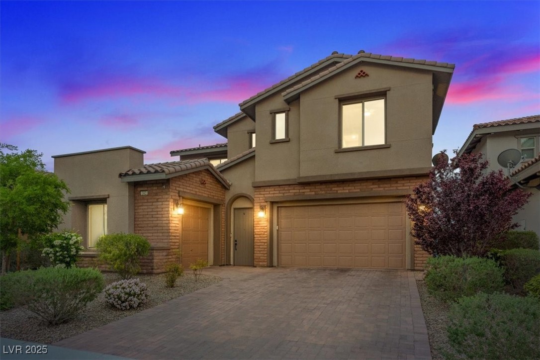 Properties 2 342 Molinetto Street