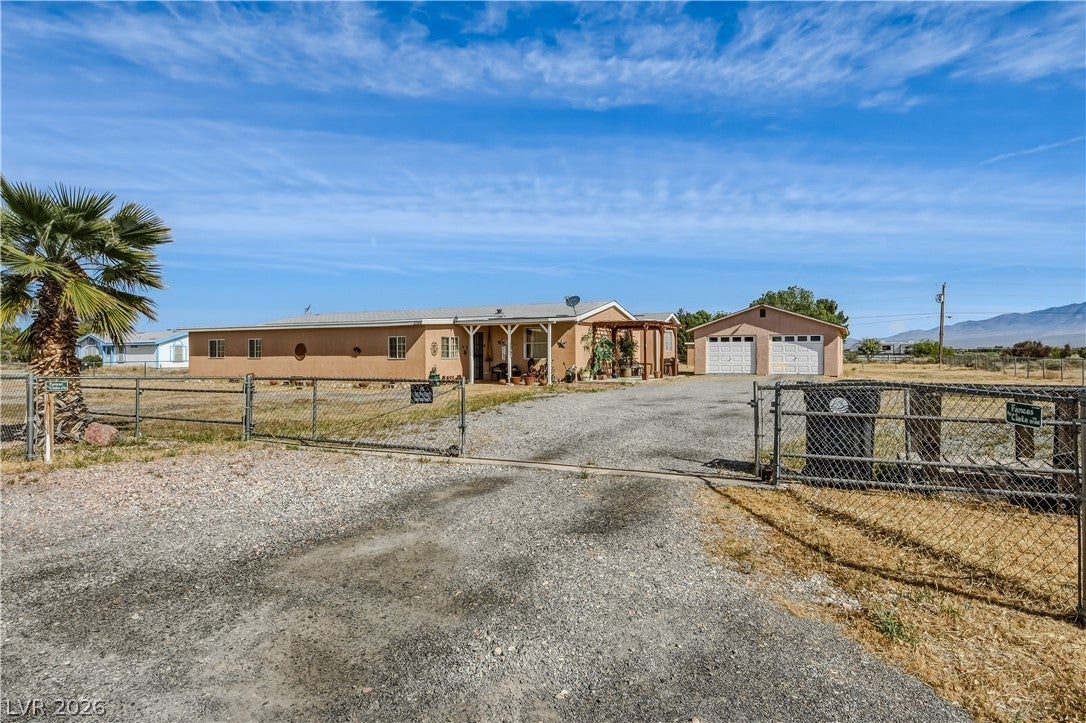 1320 Piltz Road