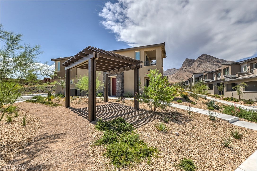 Properties 3 11390 Crimson Ledge Avenue
