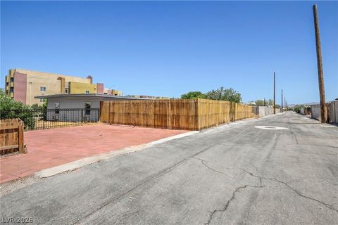 Tiny photo for 3 Wyoming Avenue, Henderson, NV 89015 (MLS # 2799125)