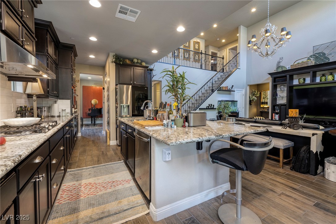 606 Cadence Vista Drive, Henderson, Nevada image 10