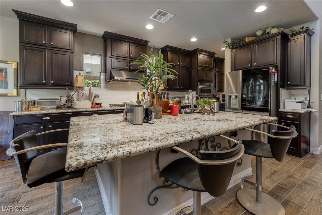 606 Cadence Vista Drive, Henderson, Nevada image 9