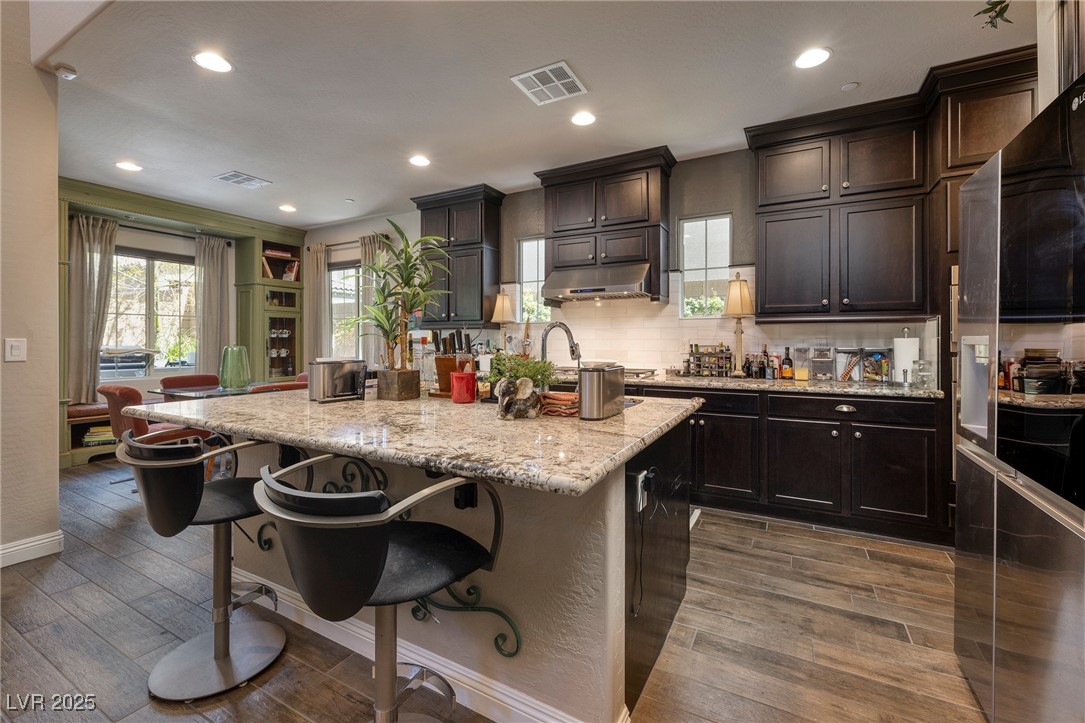 606 Cadence Vista Drive, Henderson, Nevada image 8