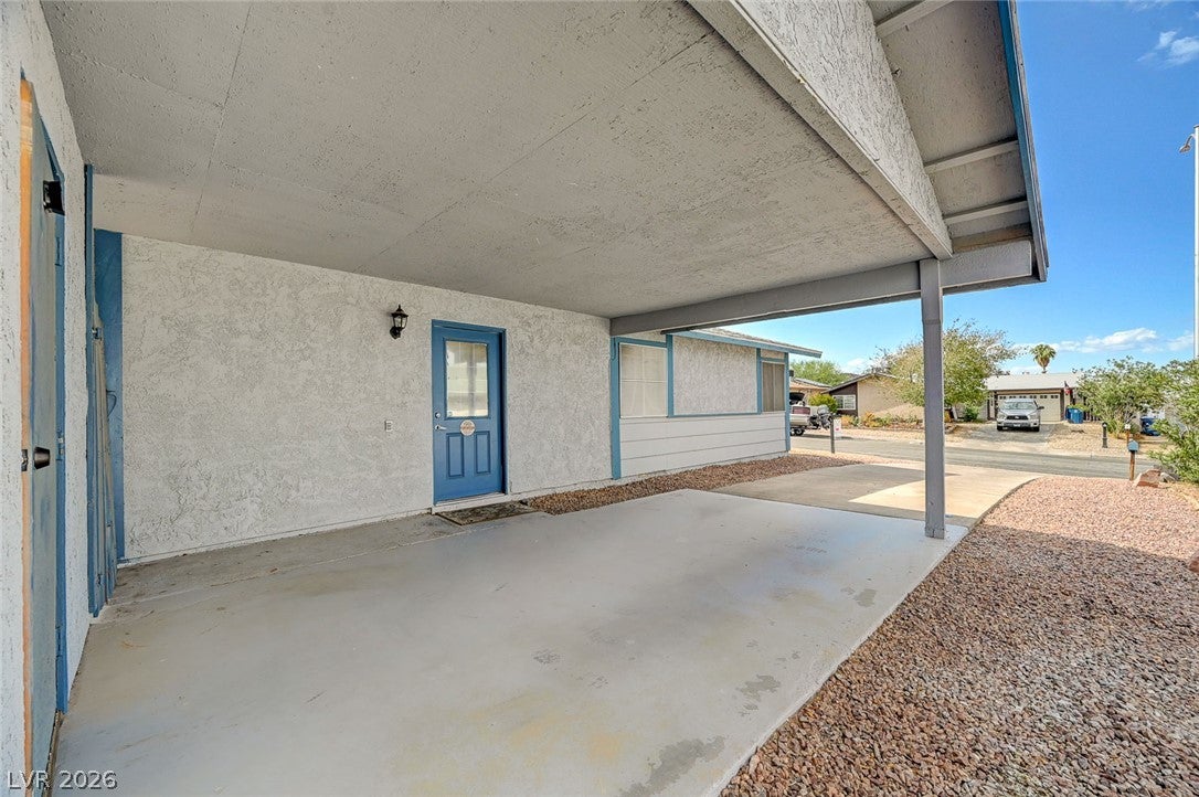 433 Bottle Brush Way