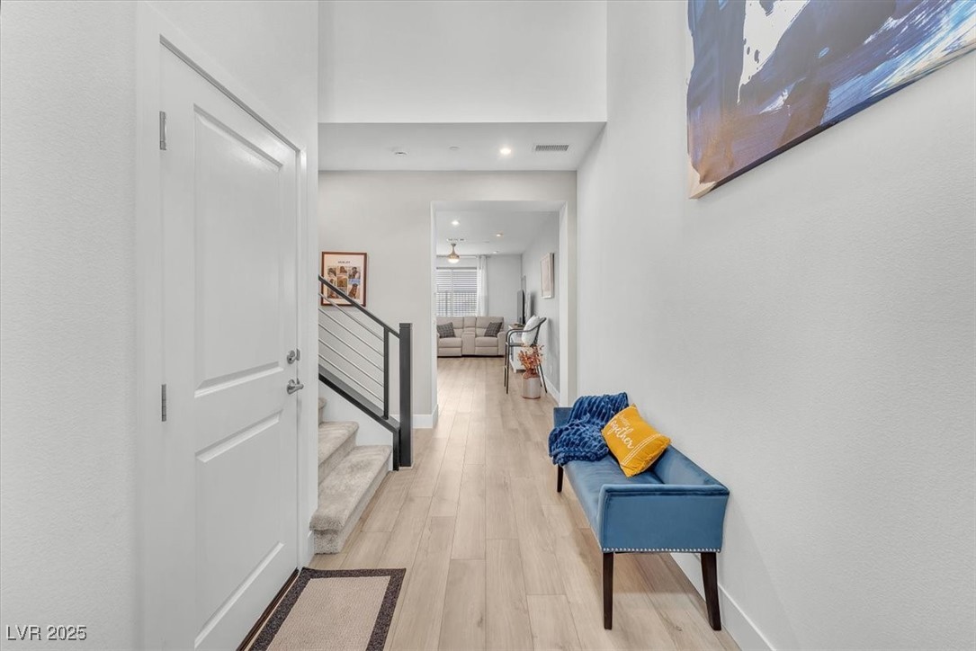 Properties 2 752 Echelon Street
