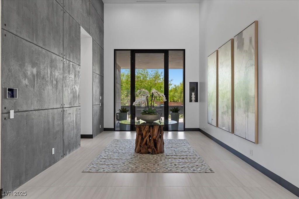 38 Skybird Court