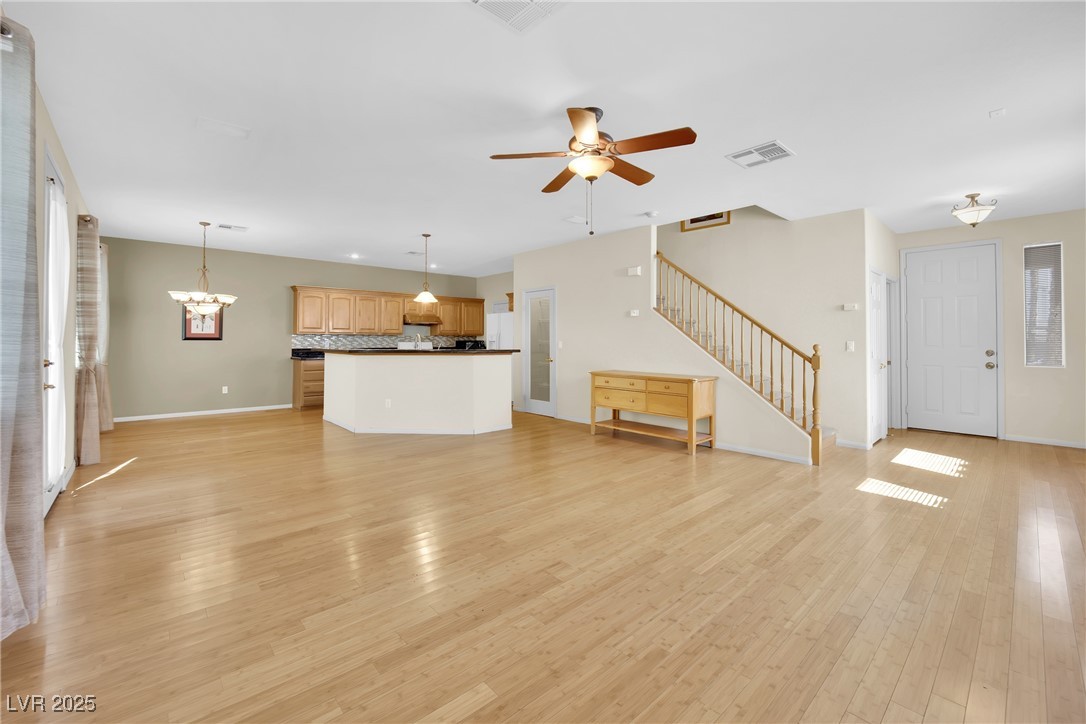 9261 Bearded Iris Avenue, Las Vegas, Nevada image 4