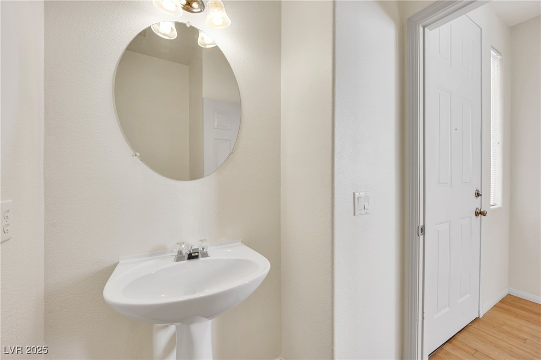 9261 Bearded Iris Avenue, Las Vegas, Nevada image 14