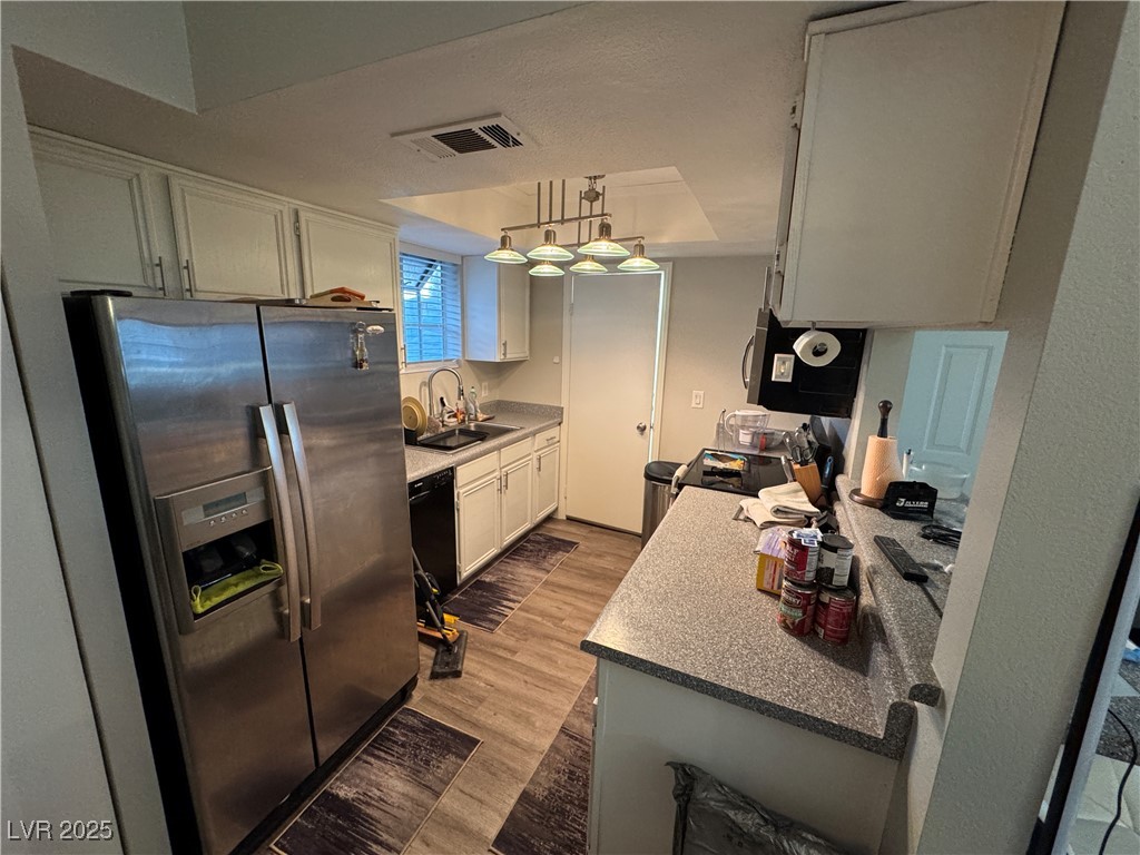 5340 Rod Court 202
