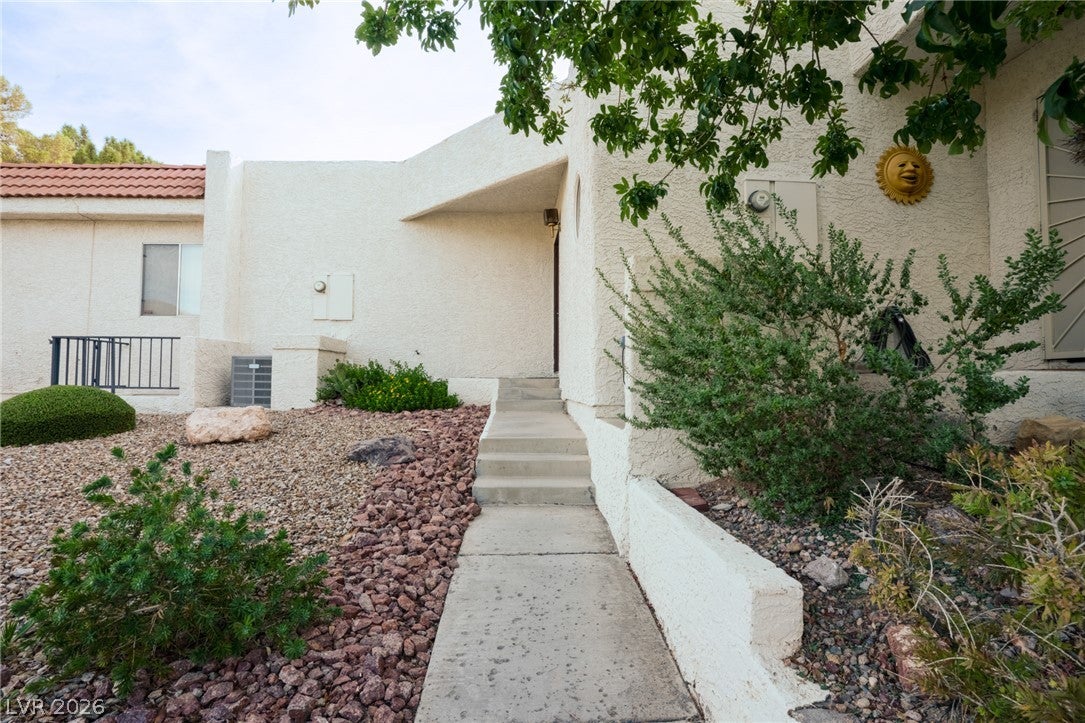 687 Marina Drive 32