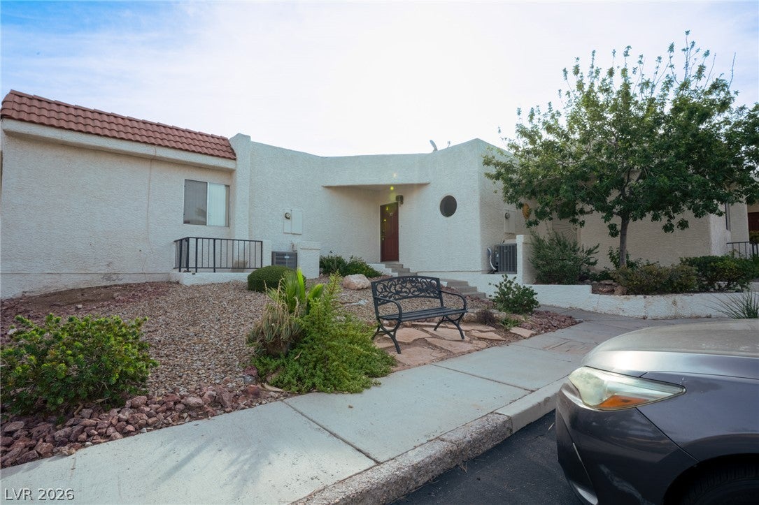 687 Marina Drive 32