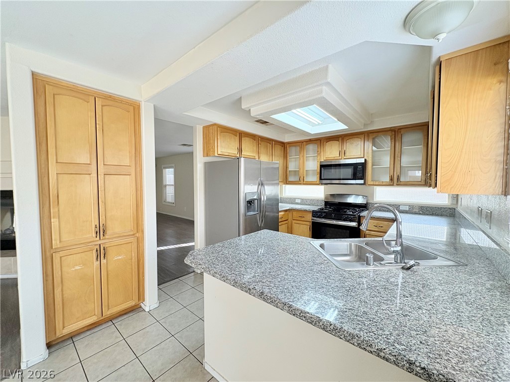 5177 Zoroaster Street