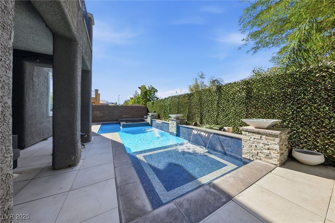 365 Shimmering Moon Street