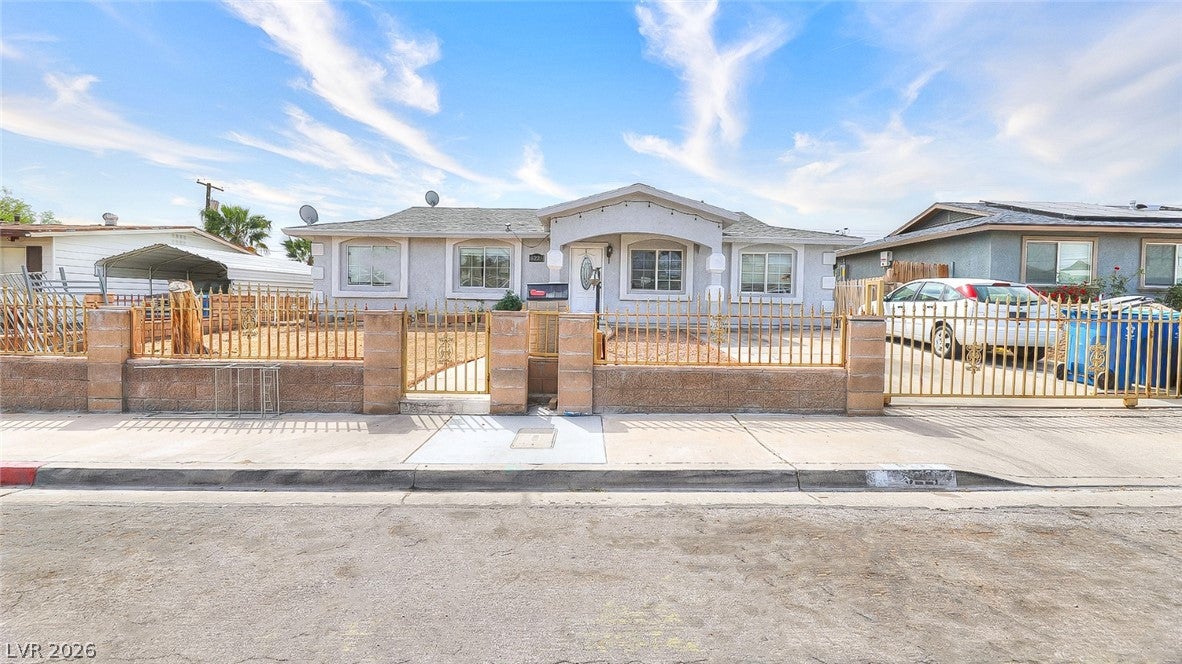 6221 Casada Way