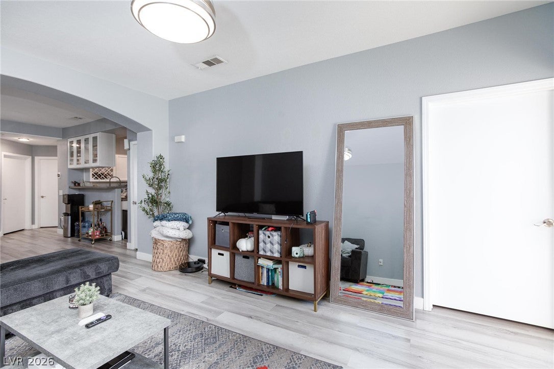 8725 W Flamingo Road 109