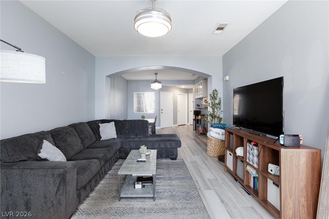 8725 W Flamingo Road 109