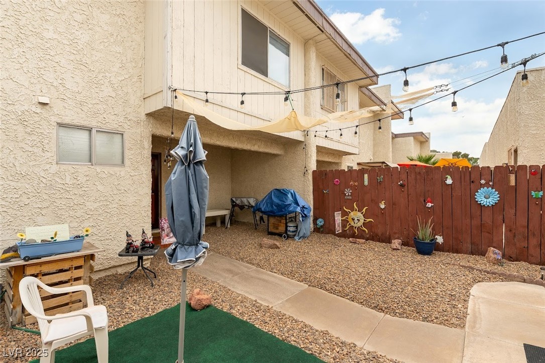 555 Rene Lane, Henderson, Nevada image 4