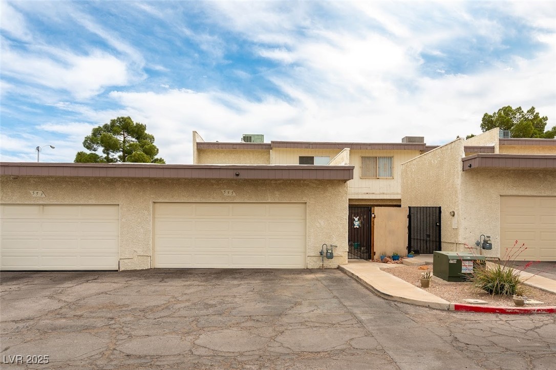 555 Rene Lane, Henderson, Nevada image 1