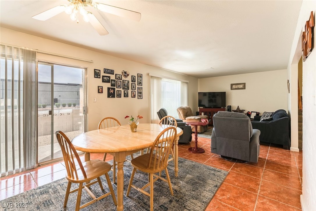 555 Rene Lane, Henderson, Nevada image 10