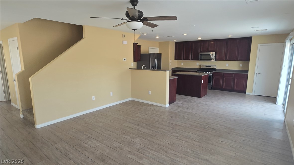 104 Palatial Pines Avenue