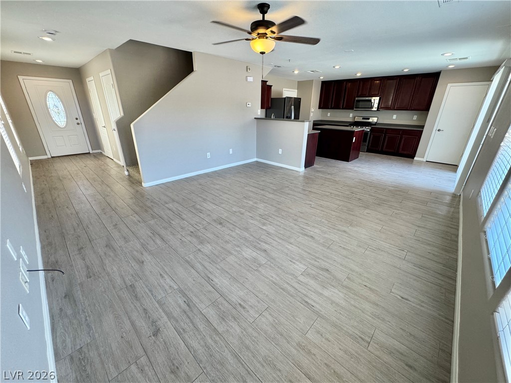 104 Palatial Pines Avenue
