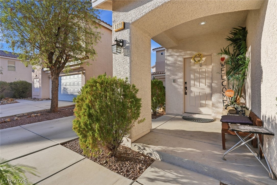 8928 Deep Ridge Court
