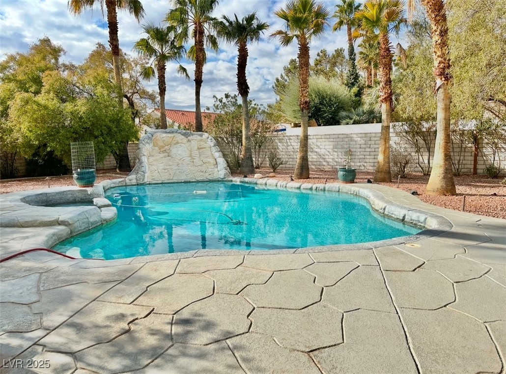 9917 ASPEN KNOLL Court