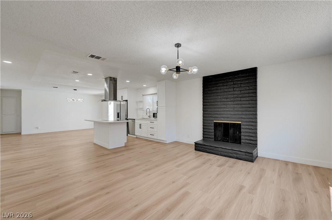 4382 Del Santos Drive