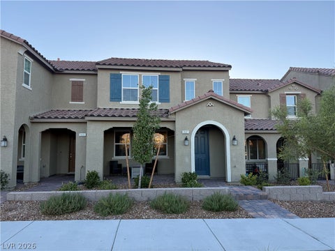 Townhouse For Sale - 2691 Via Napoli<br/> Henderson, NV 89044