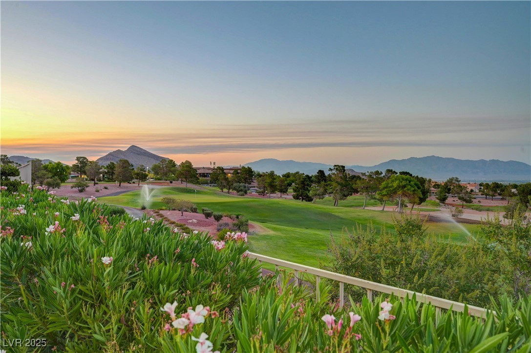 2124 Bay Tree Drive