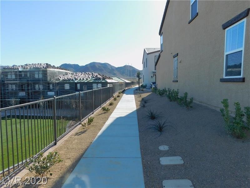 1192 Mission View Court