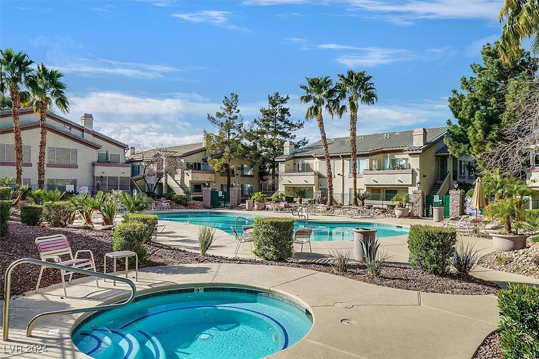 Las Vegas, Nevada 89122, United States, 2 Bedrooms Bedrooms, ,2 BathroomsBathrooms,Residential,Active,40875