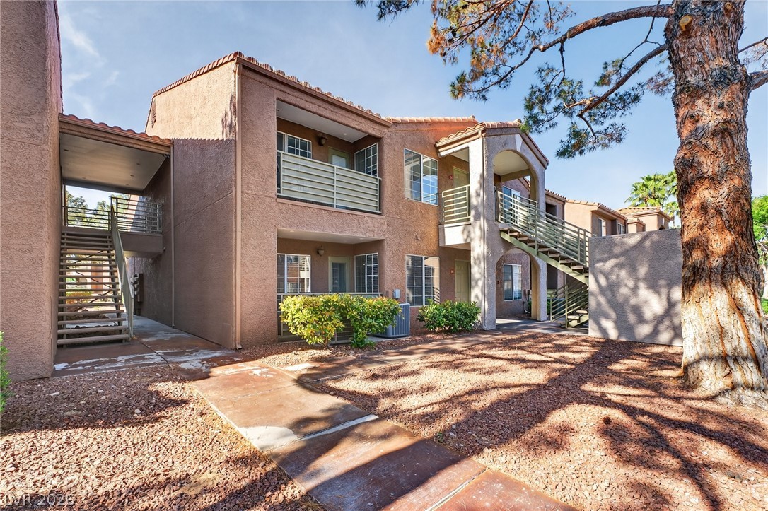 2111 Sealion Drive 106