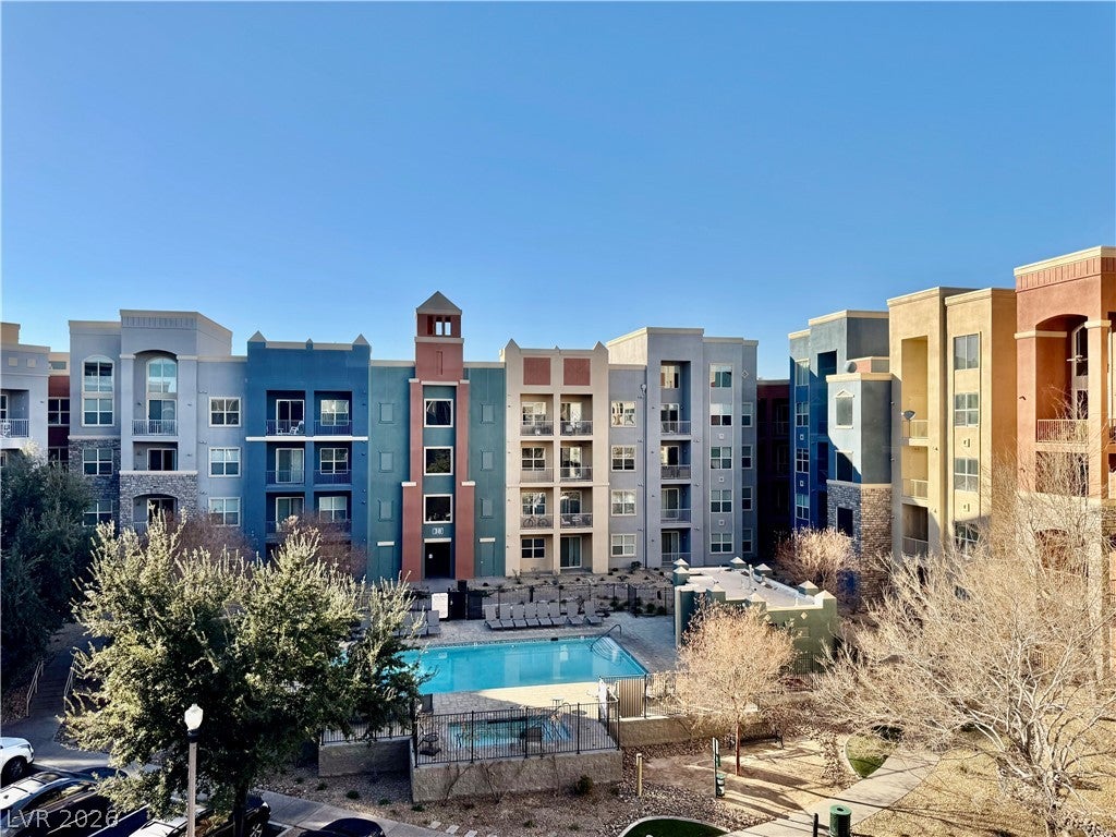 44 E Serene Avenue 414